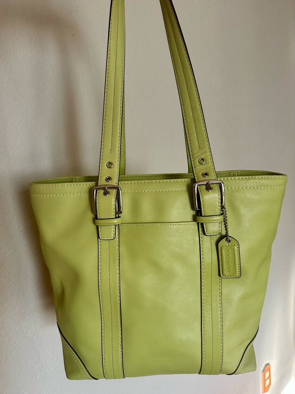 Coach Y2K  Lime Hampton Tote, F11201 - Picture 15 of 16